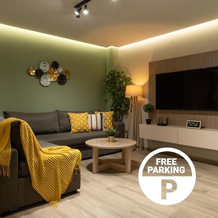Stylishly Decorated House - Free Private Parking! Apartment Heraklion  Exterior photo